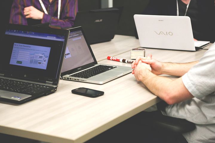 如何找到一家正規(guī)、專業(yè)、可靠的翻譯公司